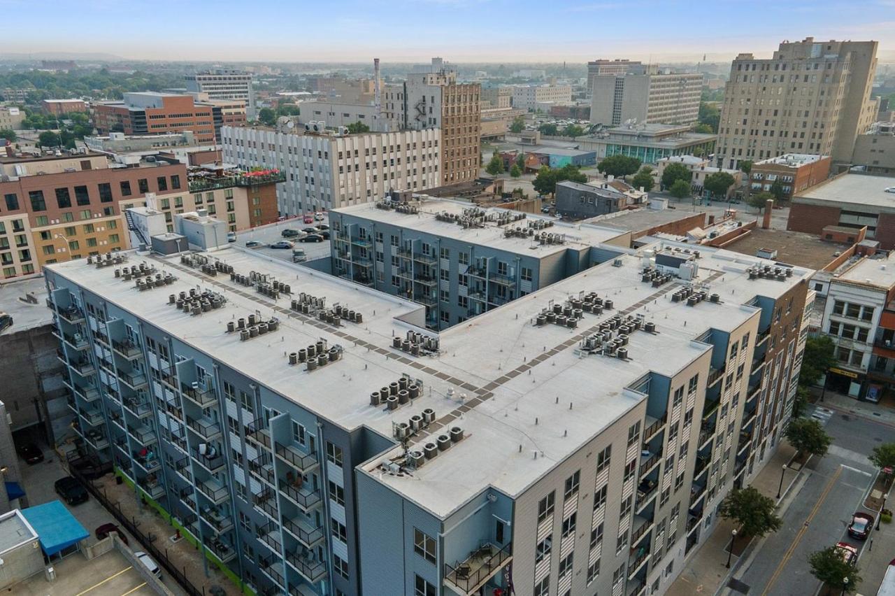 Brand New Luxury Condo In The Center Of 4Th Street 107 Louisville Exterior photo